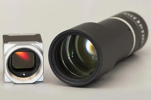 Lens development - camera sensor with DIOPTIC lens